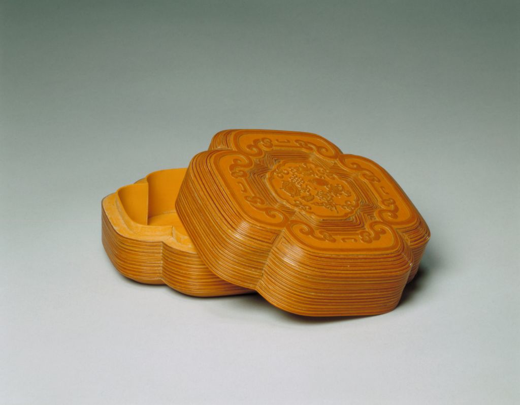 图片[2]-Four petal box with eight treasures of asparagus inlaid with bamboo silk-China Archive